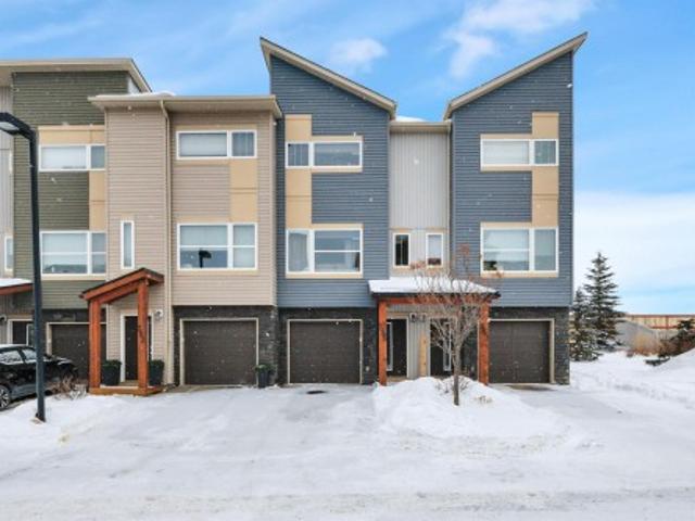 Townhouse for sale in Rolly View, Alberta