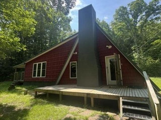 House for sale in Green Bank, West Virginia