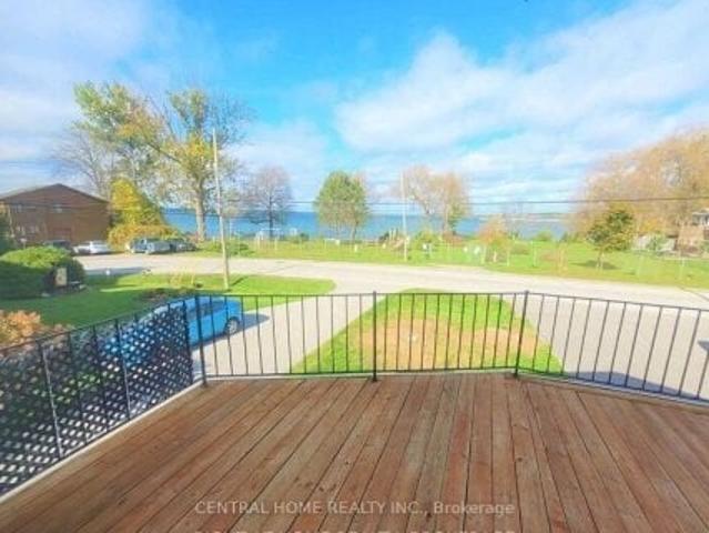 Duplex for rent in York, Ontario