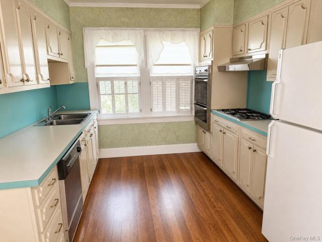 House for sale in Queens, Arverne