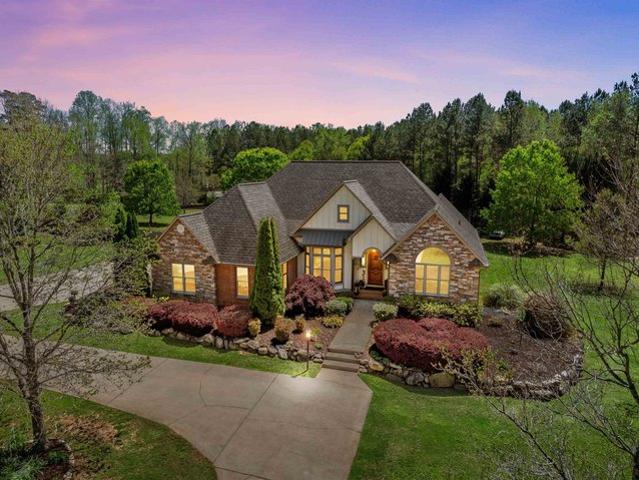 House for sale in Campobello, South Carolina