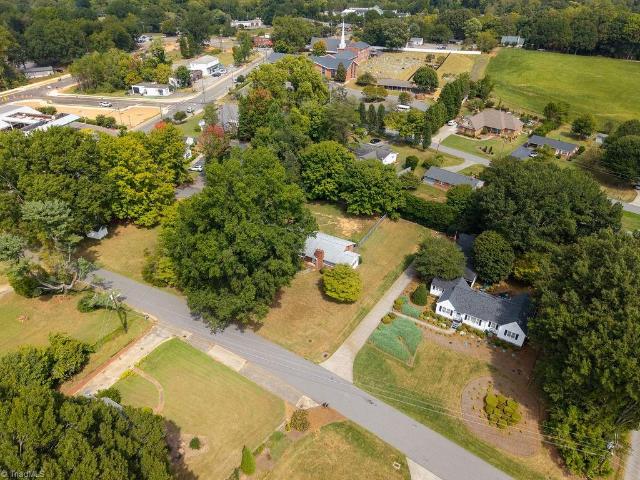 House for sale in Lewisville, North Carolina