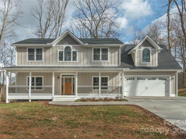 House for sale in Clyde