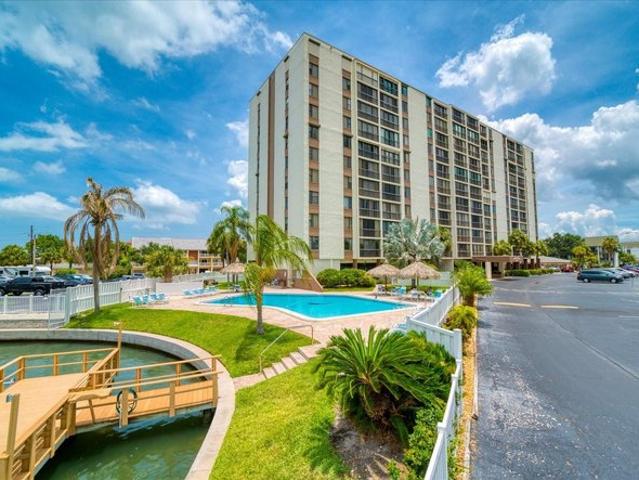 Condo for sale in Clearwater, Florida