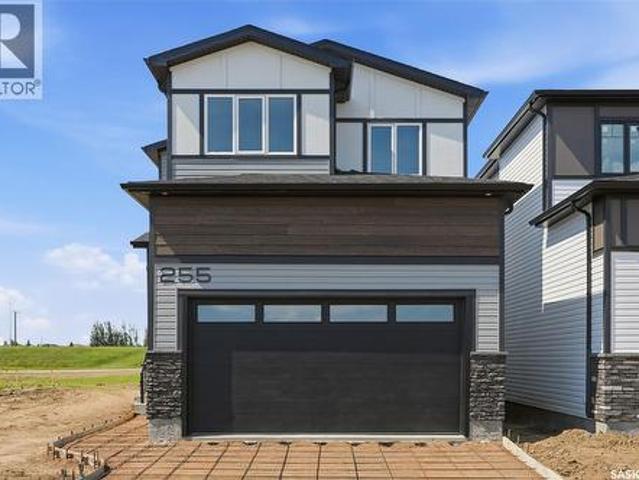 House for sale in Saskatoon, Saskatchewan
