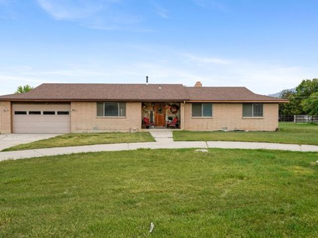 House for sale in Draper Old Farm, Draper