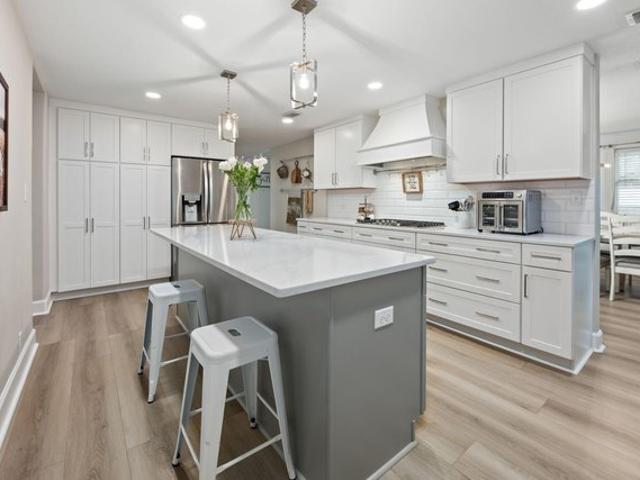 House for sale in Valparaiso, Florida