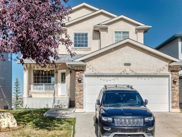 House for sale in Edgemont, Calgary