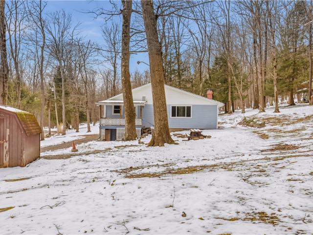 House for sale in Acme, Pennsylvania