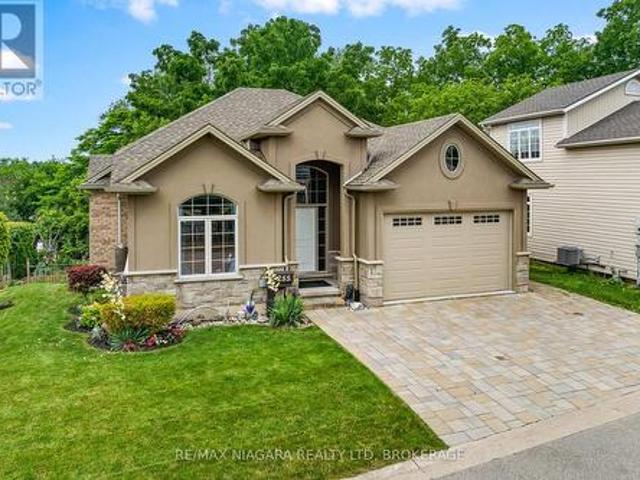 House for sale in Niagara, Ontario