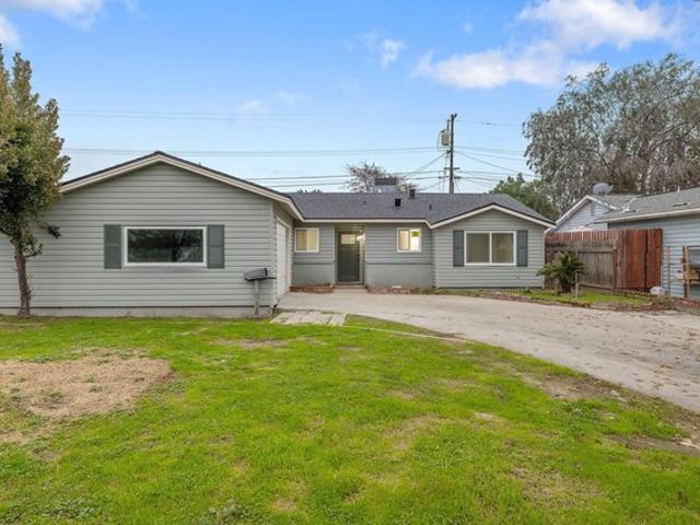House for sale in Lemoore, California