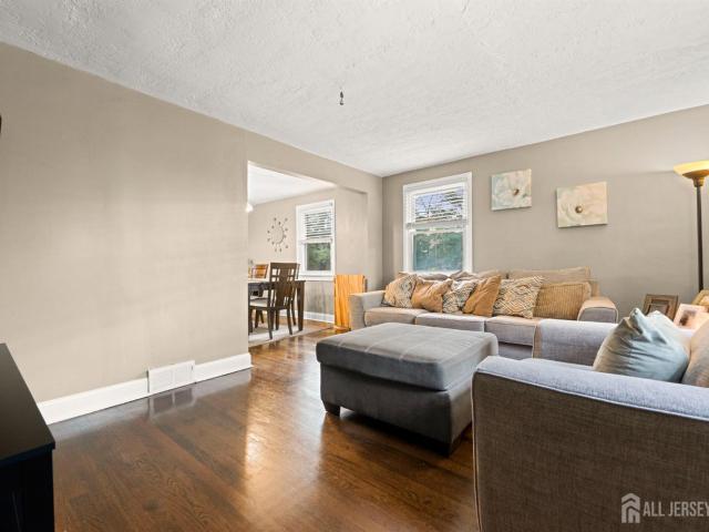 Townhouse for sale in Metuchen, New Jersey