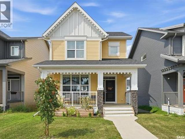 House for sale in Saskatoon, Saskatchewan
