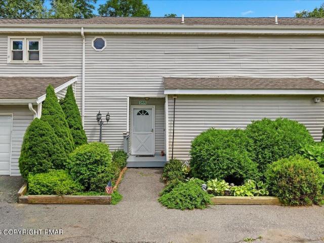 Condo for sale in Mount Pocono, Pennsylvania