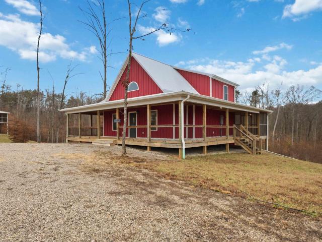 House for sale in Jamestown, Kentucky