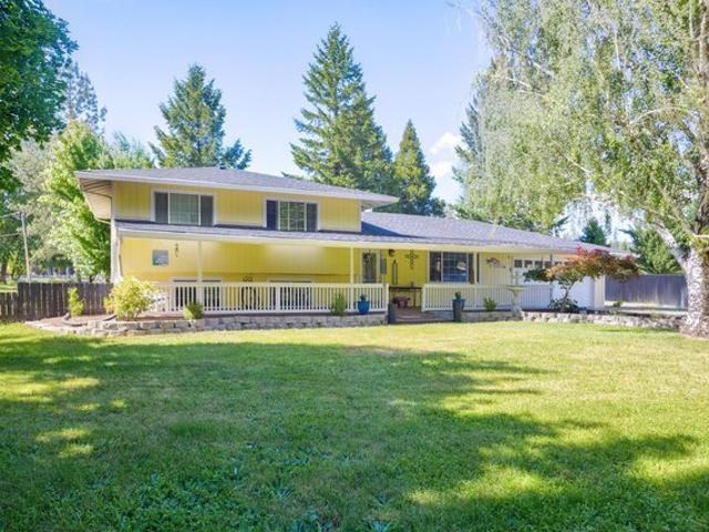 House for sale in Oregonia