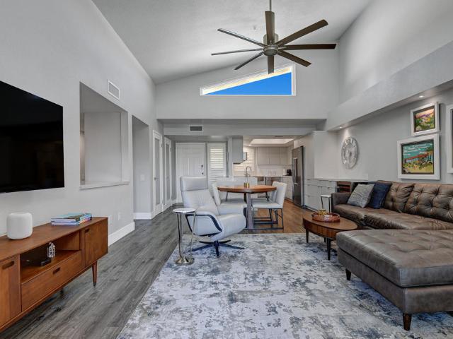 Condo for sale in Palm Springs, California