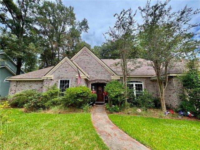 House for sale in Mandeville, Louisiana