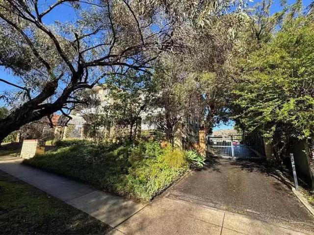 Apartment for rent in Mount Lawley