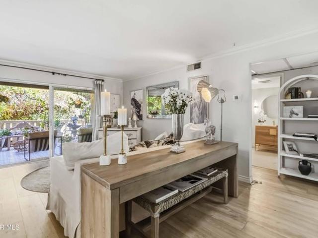 Condo for sale in Newbury Park, California