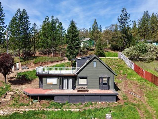 House for sale in Oregonia