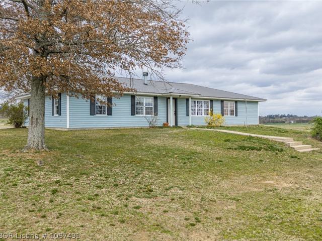 House for sale in Ark
