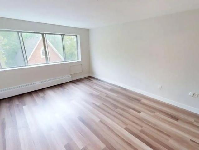 Apartment for rent in Mulhurst Bay, Ontario