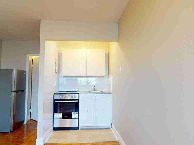 Apartment for rent in Mulhurst Bay, Ontario
