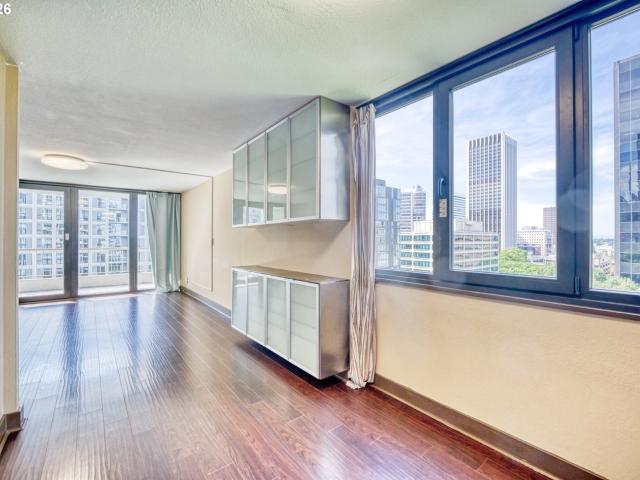 Condo for sale in Oregonia