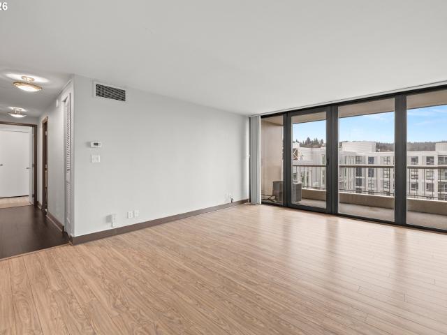 Condo for sale in Oregonia