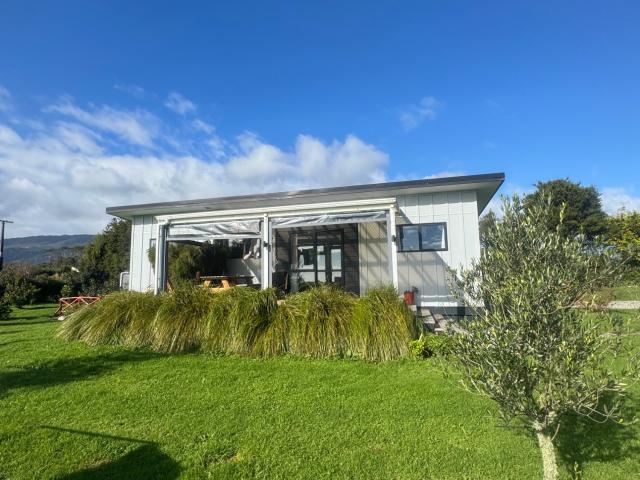 House for rent in Fairdown, West Coast