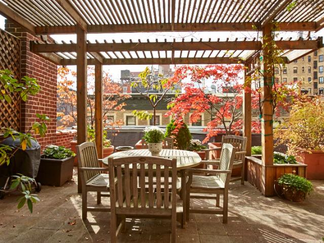 Condo for sale in Arverne, New York