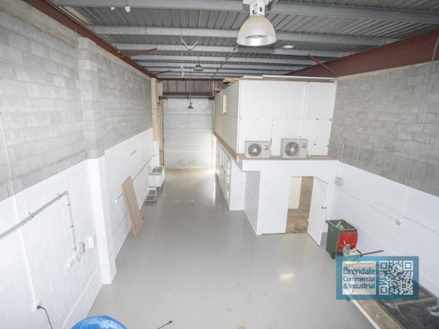 Warehouse for rent in Toombul, Queensland
