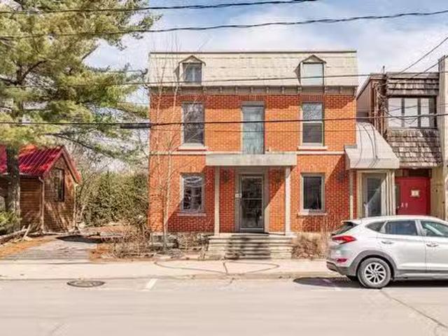 House for sale in Longueuil, Quebec