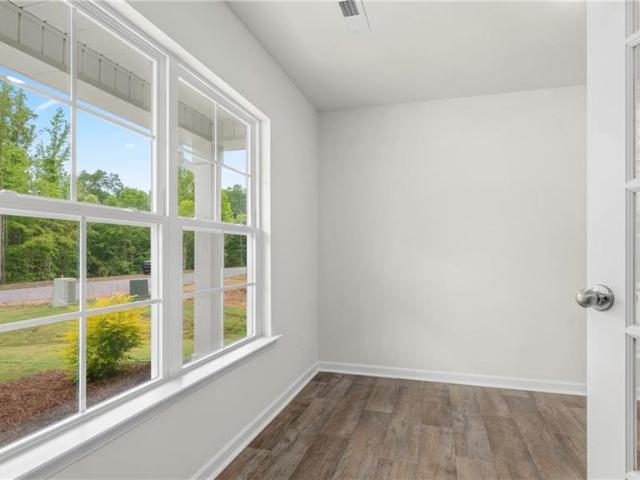 House for sale in Yadkinville, Alleghany County
