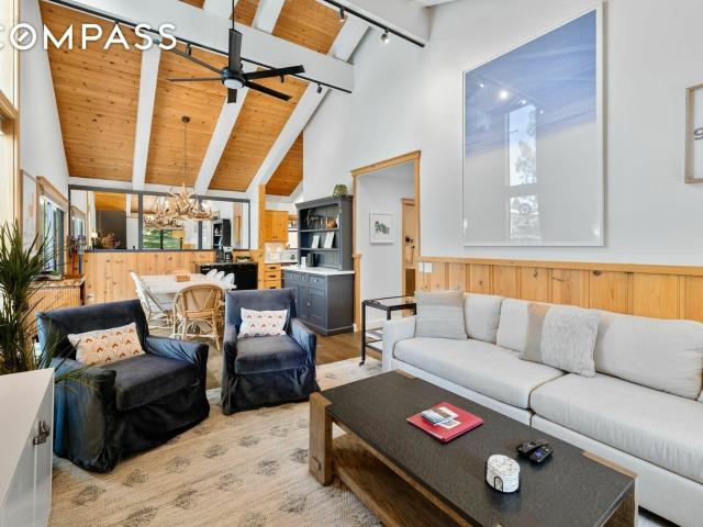Townhouse for sale in Tahoe City