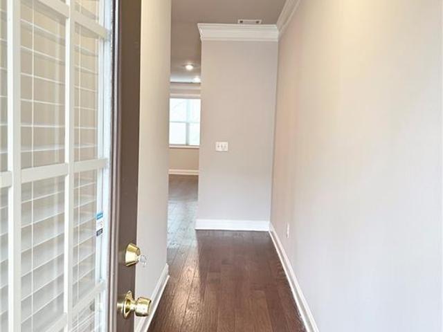 Townhouse for sale in Snellville, Georgia
