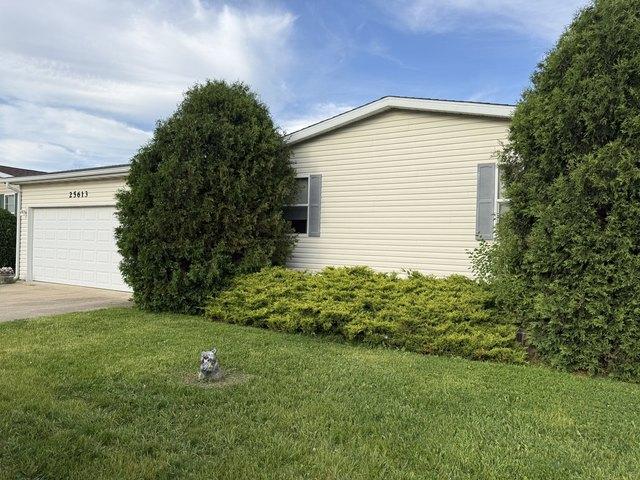 House for sale in Monee, Illinois