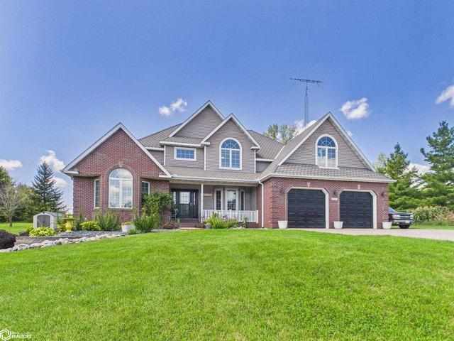 House for sale in Mahaska, Iowa