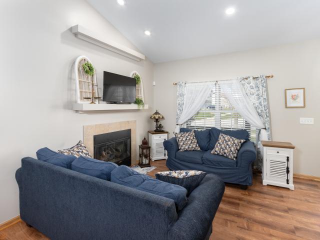 House for sale in Hampshire, Illinois