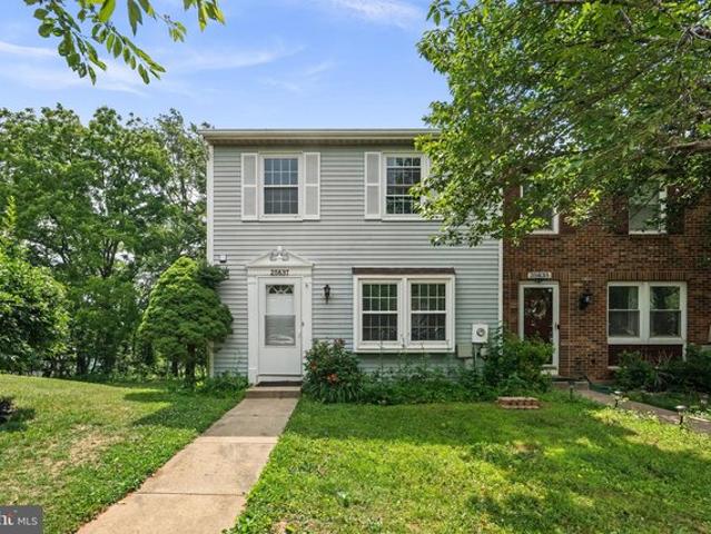 Townhouse for sale in Damascus, Maryland