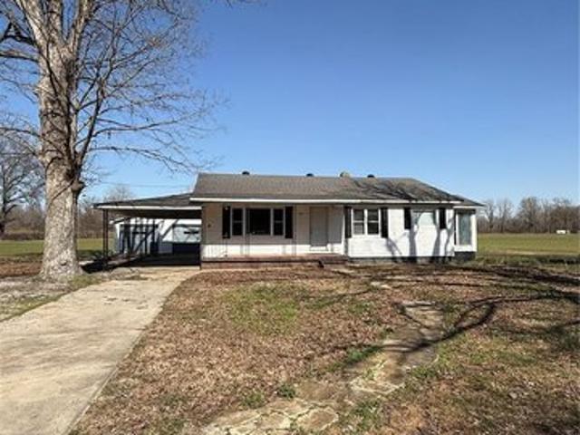 House for sale in Poplar Bluff, Missouri