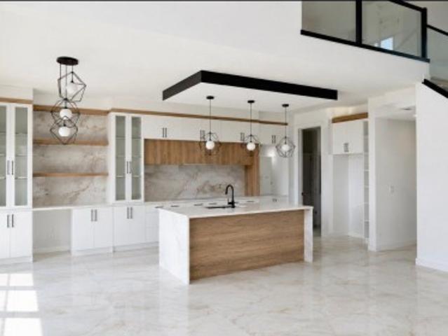 House for sale in Alberta