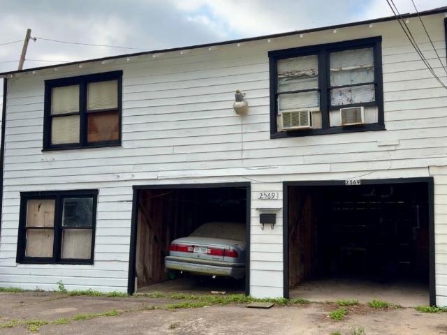 Townhouse for sale in Jefferson, Texas