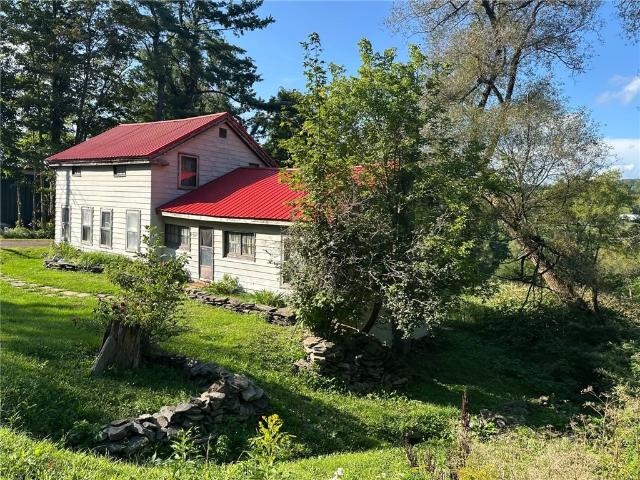 House for sale in Walton, New York