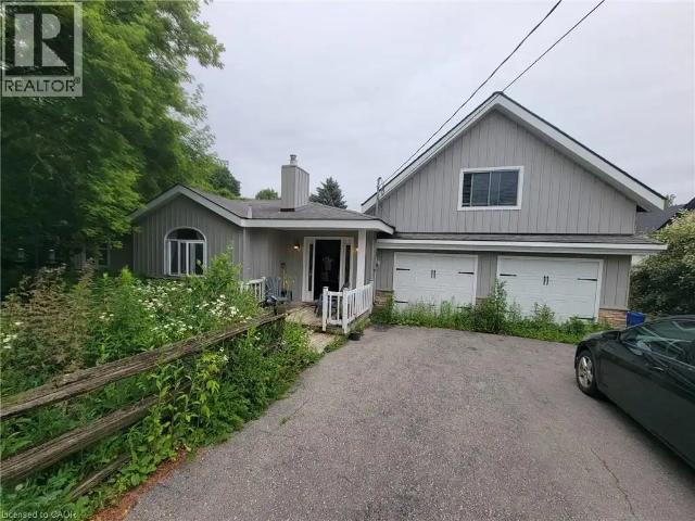 House for rent in Burlington, Ontario
