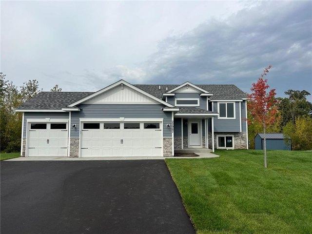 House for sale in Saint Augusta, Minnesota
