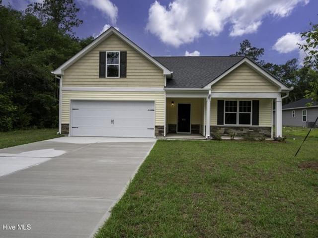 House for sale in Bolivia, North Carolina
