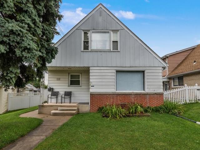 House for sale in West Allis, Wisconsin
