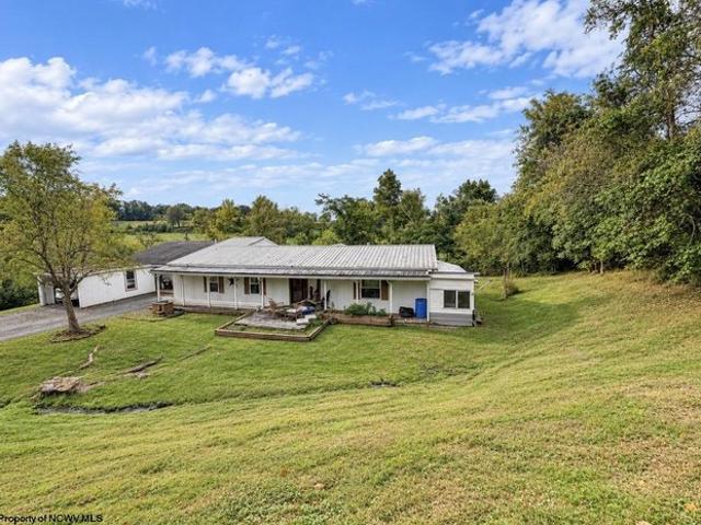 House for sale in Hall Addition, Jane Lew